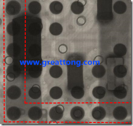 BGA錫球尺寸小于0.4mm，采用降低BGA內(nèi)圍襲球的錫膏量所得到X-Ray，稍微留意一下可以發(fā)現(xiàn)最外圈的錫量(圓的直徑)比其他內(nèi)圍的錫球上的錫量來得多一點點。也就是外圈的黑色圓形直徑比內(nèi)圈的圓形來得大一點點。