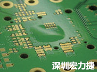 散熱差可能導(dǎo)致PCB阻焊層的剝離。